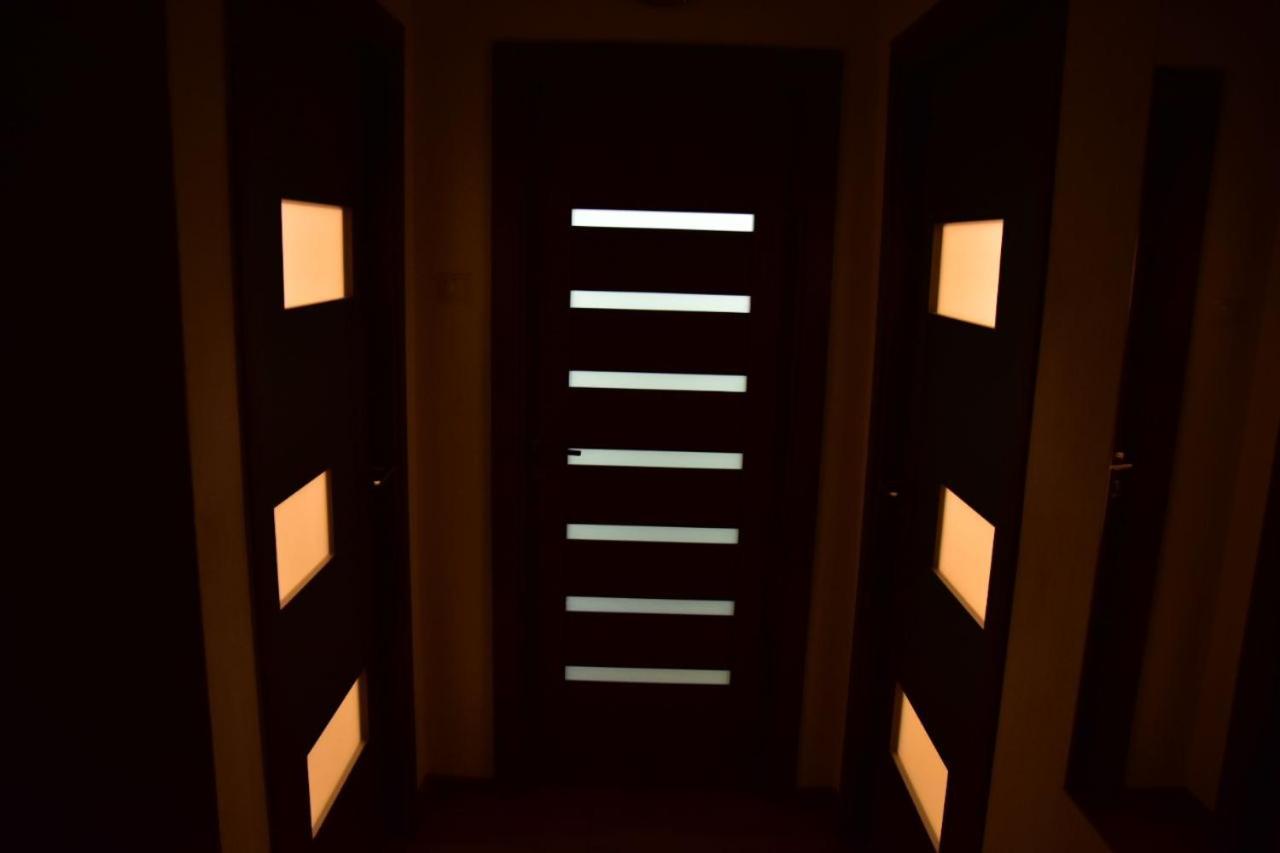 Apartament Dabe Hd Hunedoara Luaran gambar