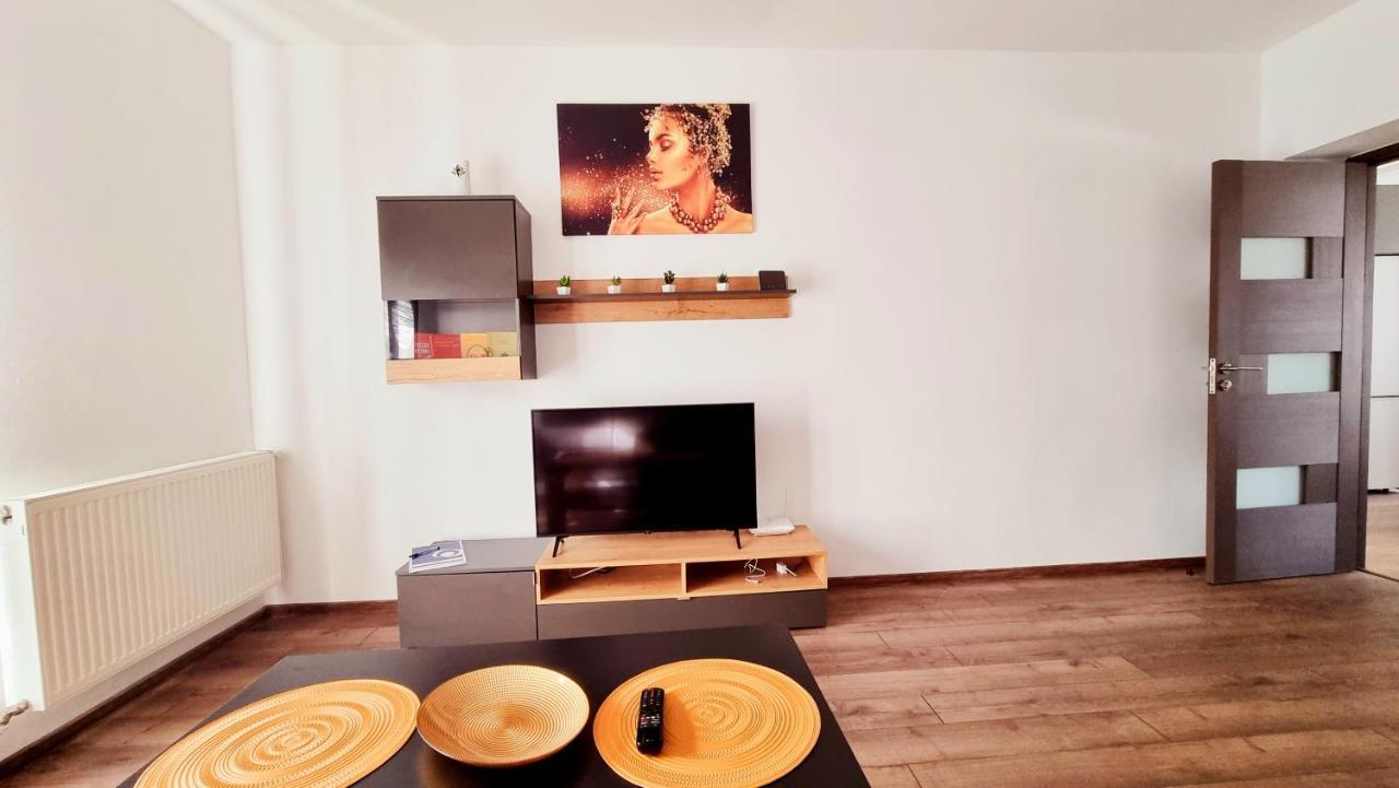 Apartament Dabe Hd Hunedoara Luaran gambar