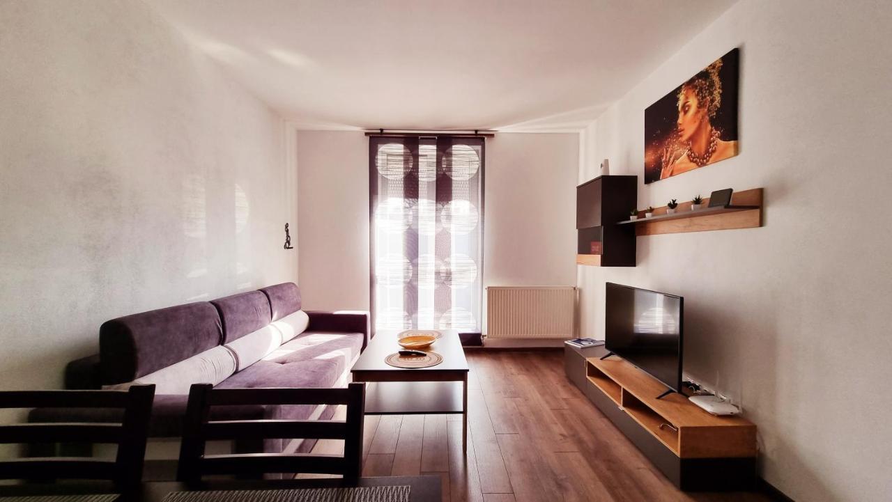 Apartament Dabe Hd Hunedoara Luaran gambar